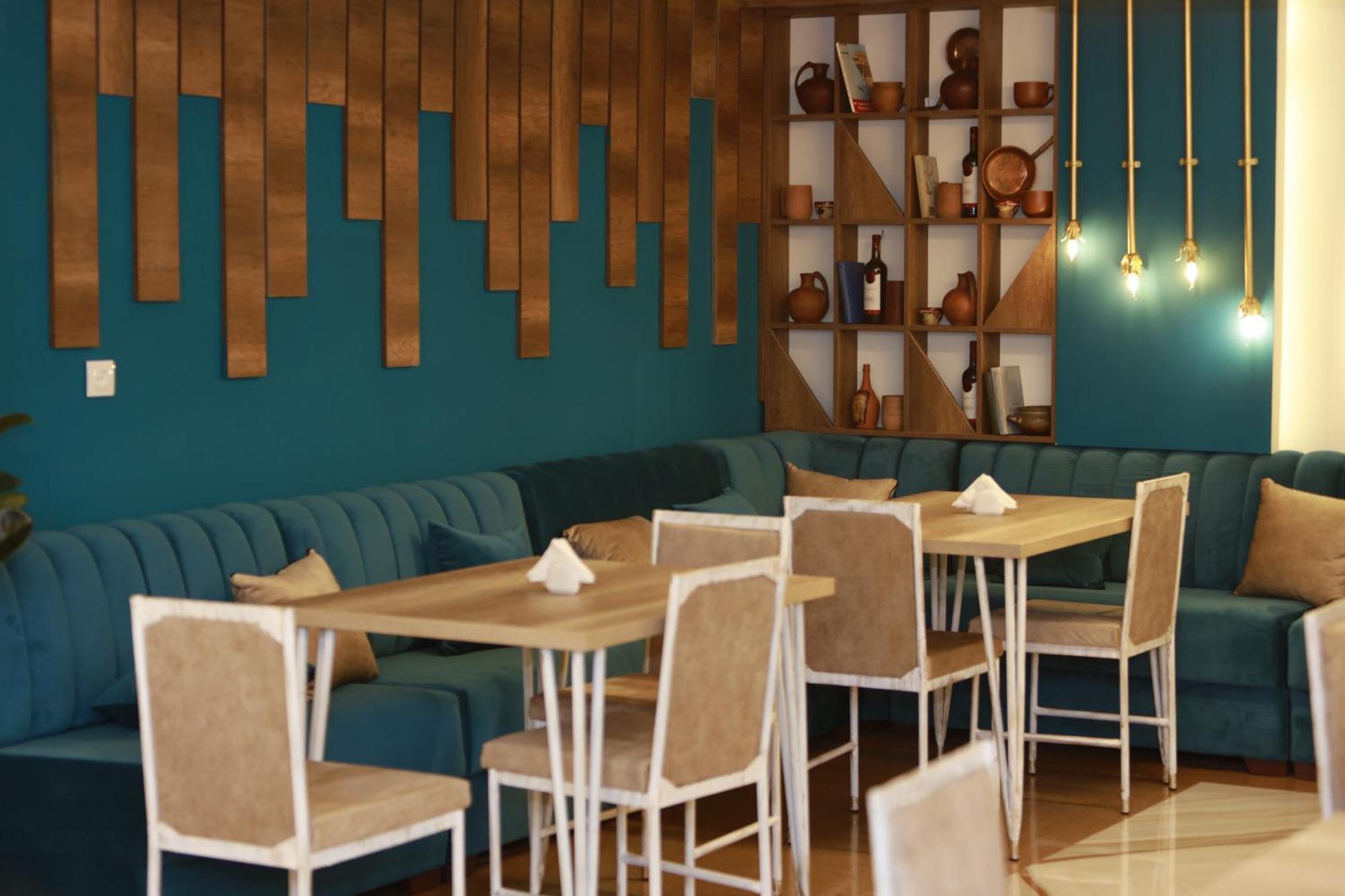 Delin Hotel And Tours Jerevan Eksteriør bilde